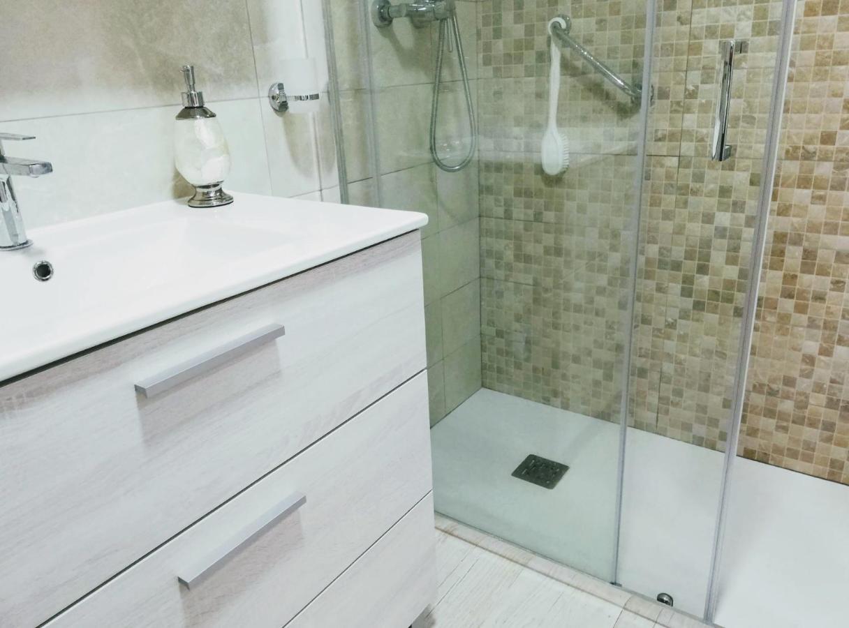 Wifi Luxury Modern Apartment 베니돔 외부 사진